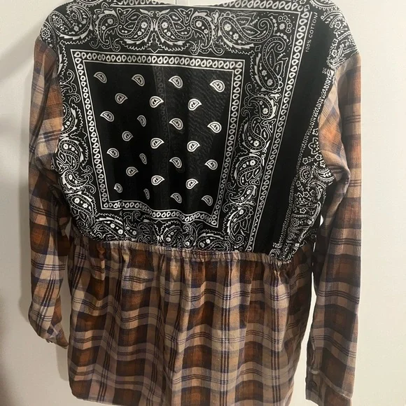 TRICIA FIX / PLAIDPATCHWORK REPURPOSED PULLOVER